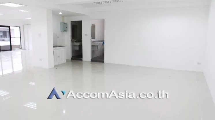 7  Studio Office Space For Rent in Sukhumvit ,Bangkok BTS Phra khanong at Park Avenue AA17394